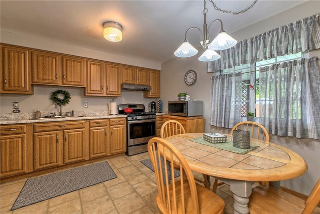 65 W Glennis Drive, Hempfield Twp, PA 15601