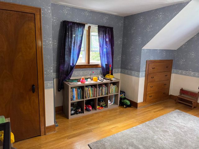 300 Brady Street, Chesaning, MI 48616