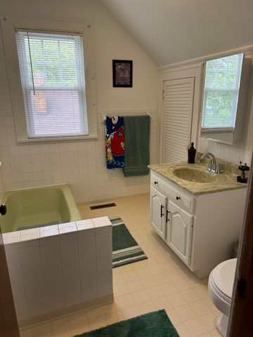 300 Brady Street, Chesaning, MI 48616