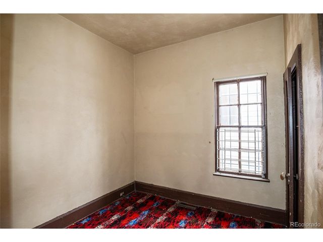 3230 Vallejo St, Denver, CO 80211