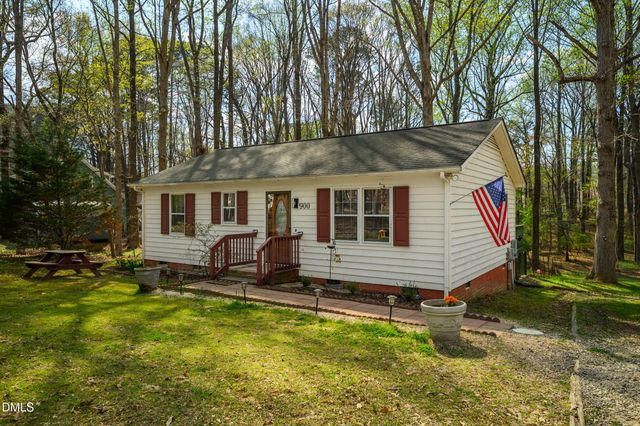 900 Cricket Knoll Road, Fuquay Varina, NC 27526