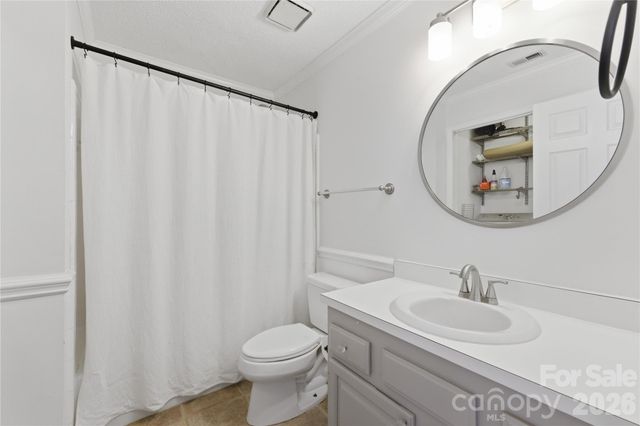 308 Queens Road 32, Charlotte, NC 28204