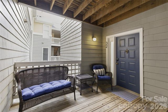 308 Queens Road 32, Charlotte, NC 28204