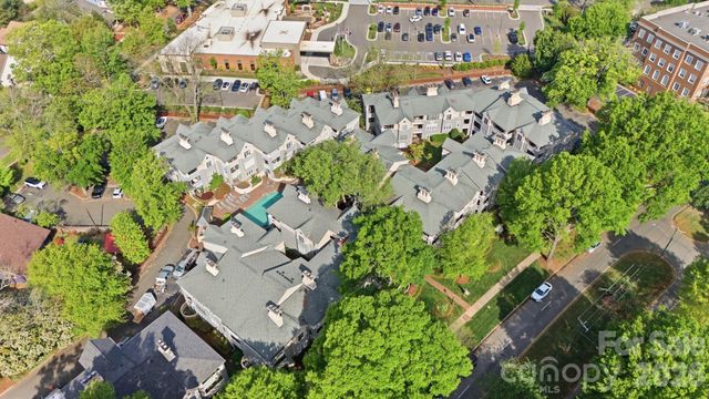 308 Queens Road 32, Charlotte, NC 28204