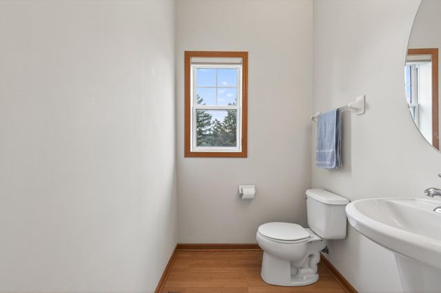 10859 Kingsfield Lane, Woodbury, MN 55129