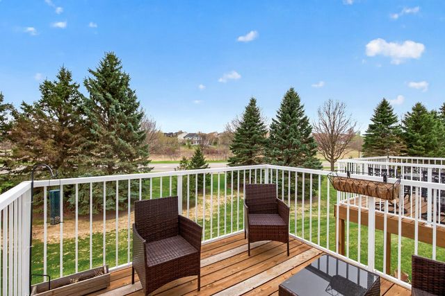 10859 Kingsfield Lane, Woodbury, MN 55129
