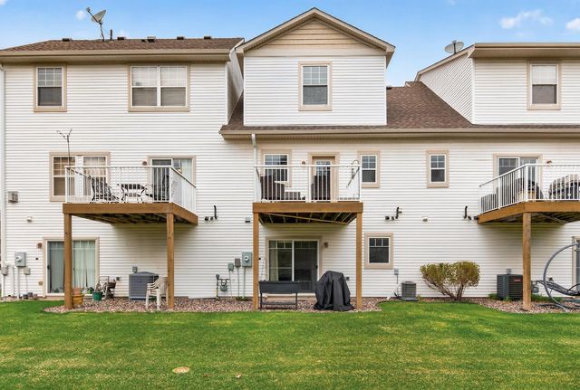10859 Kingsfield Lane, Woodbury, MN 55129