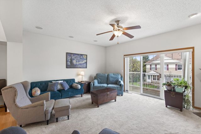 10859 Kingsfield Lane, Woodbury, MN 55129