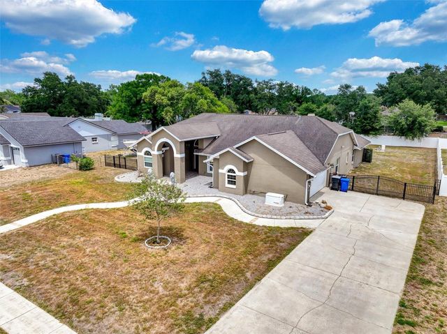 12229 LANGSHAW DRIVE, Thonotosassa, FL 33592