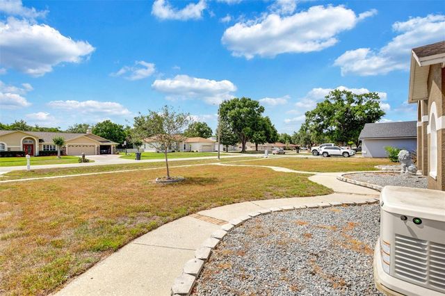 12229 LANGSHAW DRIVE, Thonotosassa, FL 33592