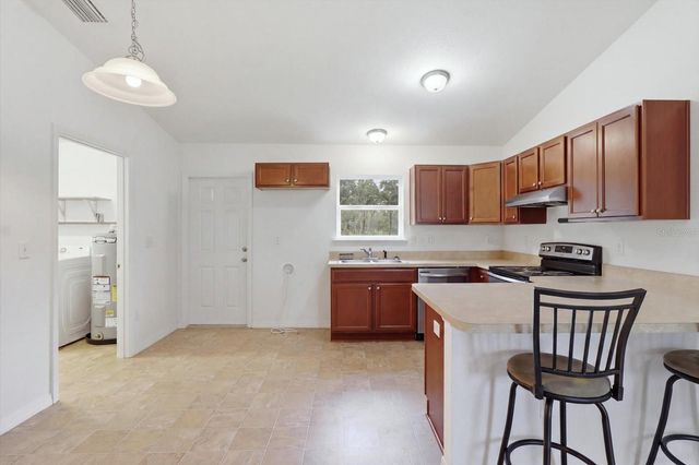 24178 NW LUNA AVENUE, Dunnellon, FL 34431