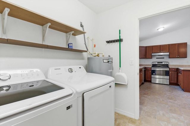 24178 NW LUNA AVENUE, Dunnellon, FL 34431