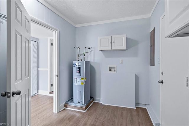 20 Chowan PL, Newport News, VA 23608