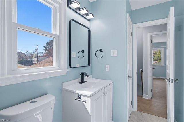 20 Chowan PL, Newport News, VA 23608