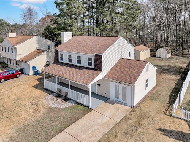 20 Chowan PL, Newport News, VA 23608