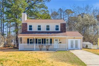 20 Chowan PL, Newport News, VA 23608