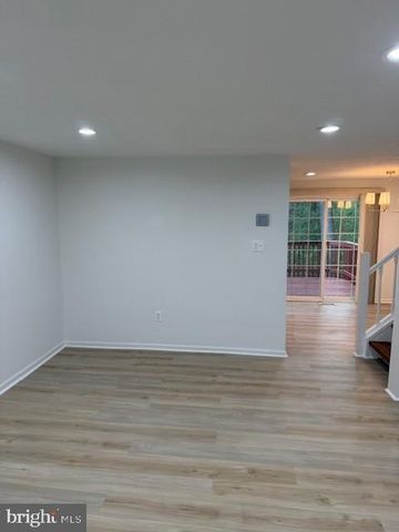 8165 SHEFFIELD CT, Jessup, MD 20794