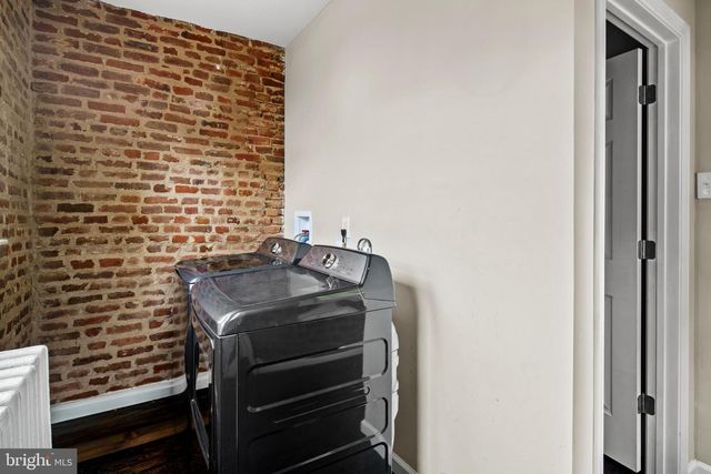 127 SEVILLE ST, Philadelphia, PA 19127