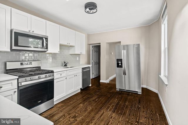 127 SEVILLE ST, Philadelphia, PA 19127