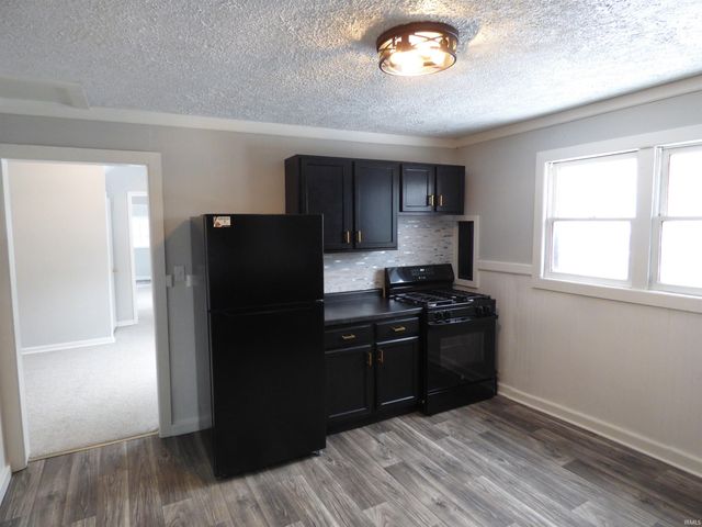 1002 Short 4th Street, Frankfort, IN 46041