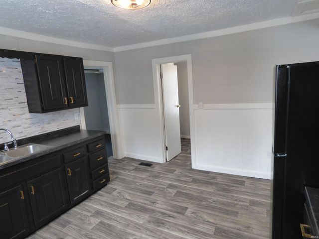 1002 Short 4th Street, Frankfort, IN 46041