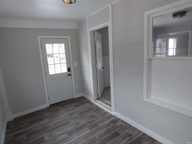 1002 Short 4th Street, Frankfort, IN 46041