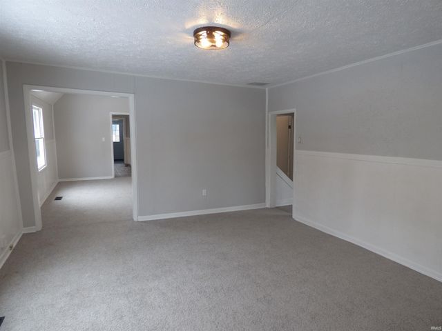 1002 Short 4th Street, Frankfort, IN 46041