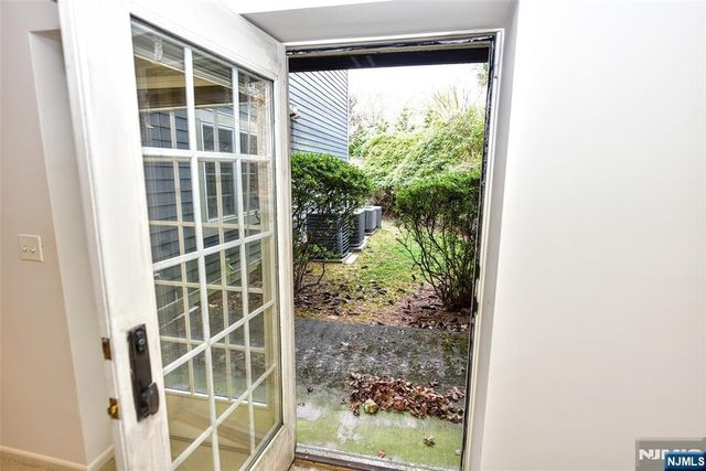 339 Cambridge Drive, Ramsey, NJ 07446