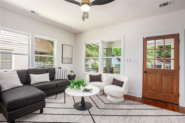 905 Gaston Street SW, Atlanta, GA 30310