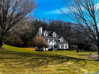 9 Candlewood Lane, Granby, CT 06035