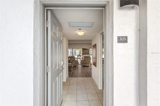 1100 BENJAMIN FRANKLIN DRIVE 305, Sarasota, FL 34236