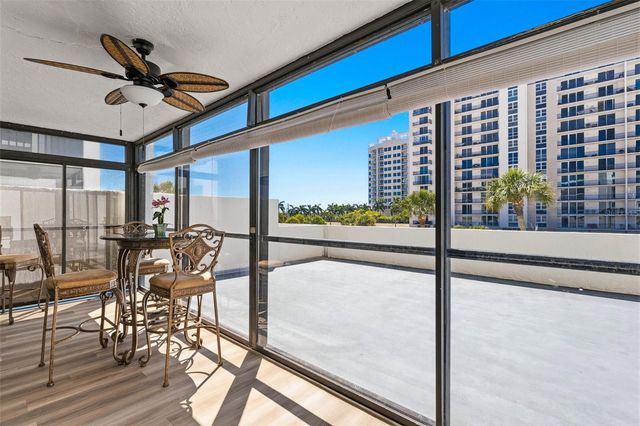 1100 BENJAMIN FRANKLIN DRIVE 305, Sarasota, FL 34236