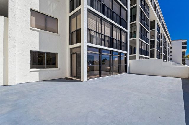 1100 BENJAMIN FRANKLIN DRIVE 305, Sarasota, FL 34236