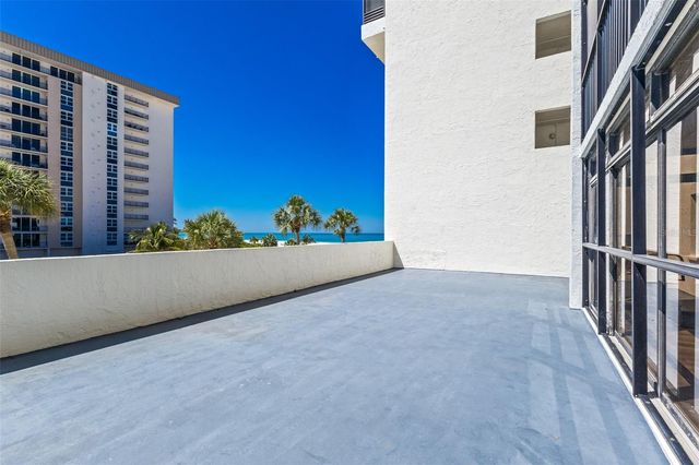 1100 BENJAMIN FRANKLIN DRIVE 305, Sarasota, FL 34236