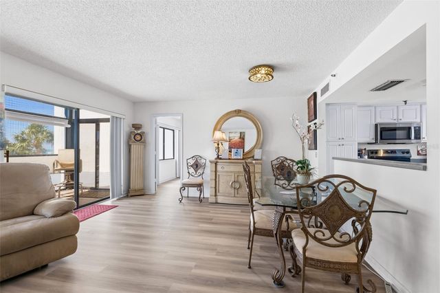 1100 BENJAMIN FRANKLIN DRIVE 305, Sarasota, FL 34236