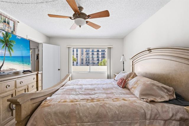 1100 BENJAMIN FRANKLIN DRIVE 305, Sarasota, FL 34236