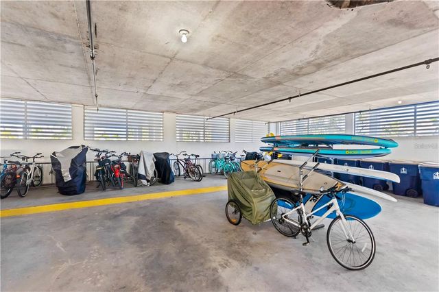 1100 BENJAMIN FRANKLIN DRIVE 305, Sarasota, FL 34236