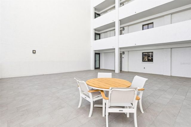 1100 BENJAMIN FRANKLIN DRIVE 305, Sarasota, FL 34236