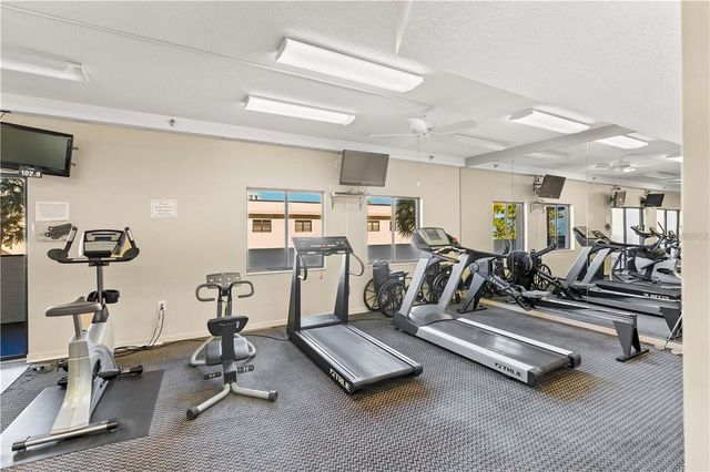 1100 BENJAMIN FRANKLIN DRIVE 305, Sarasota, FL 34236