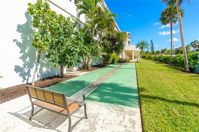 1100 BENJAMIN FRANKLIN DRIVE 305, Sarasota, FL 34236