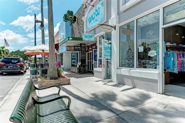 1100 BENJAMIN FRANKLIN DRIVE 305, Sarasota, FL 34236
