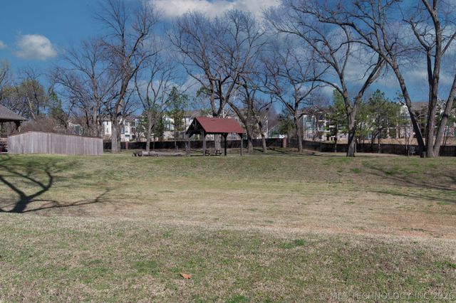 9728 S 75th East Avenue, Tulsa, OK 74133