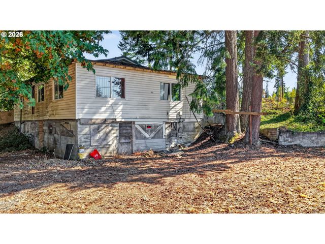 19424 Se BORNSTEDT Rd, Sandy, OR 97055