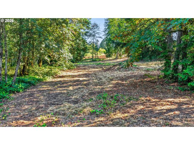19424 Se BORNSTEDT Rd, Sandy, OR 97055