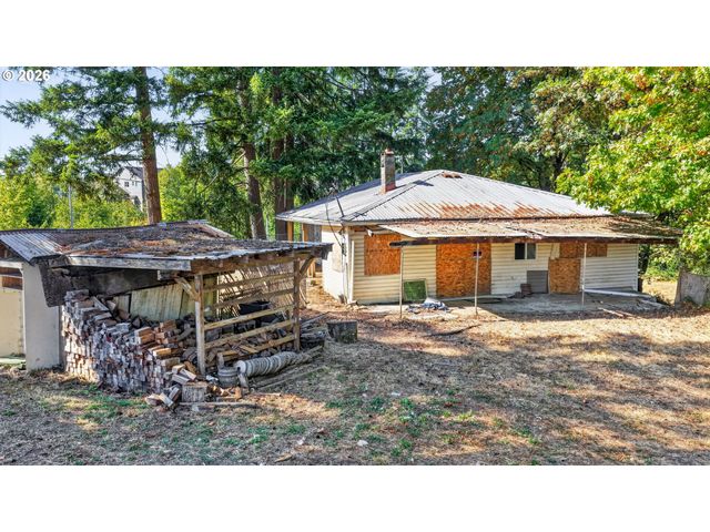 19424 Se BORNSTEDT Rd, Sandy, OR 97055