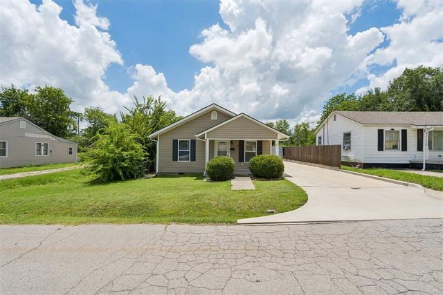 11 W Pulaski Street, Shawnee, OK 74804