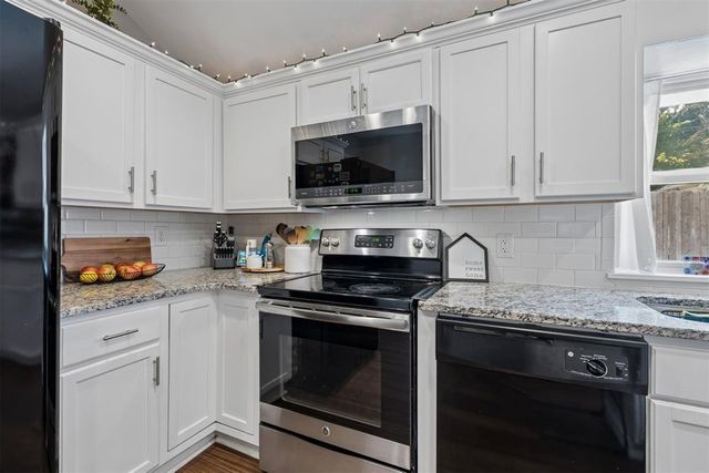 11 W Pulaski Street, Shawnee, OK 74804