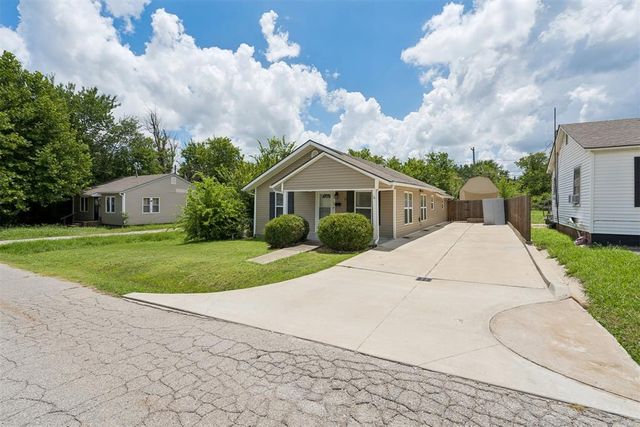 11 W Pulaski Street, Shawnee, OK 74804