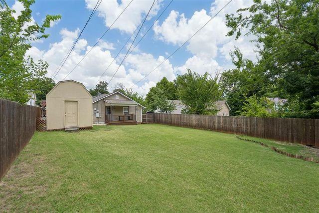 11 W Pulaski Street, Shawnee, OK 74804