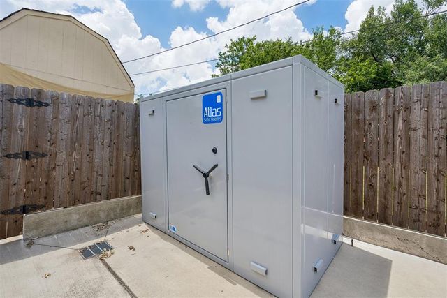 11 W Pulaski Street, Shawnee, OK 74804
